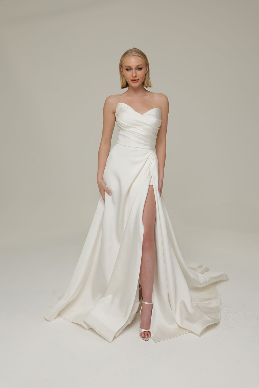 designer wedding dress hire sydney Wedding / Bridal Dress Hire - For Hire