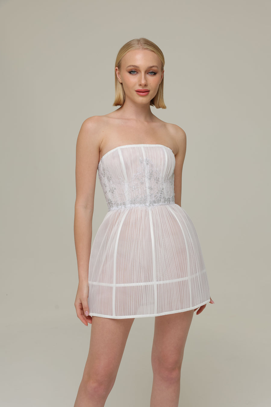 Elegant Strapless Reception Dress for Modern Brides