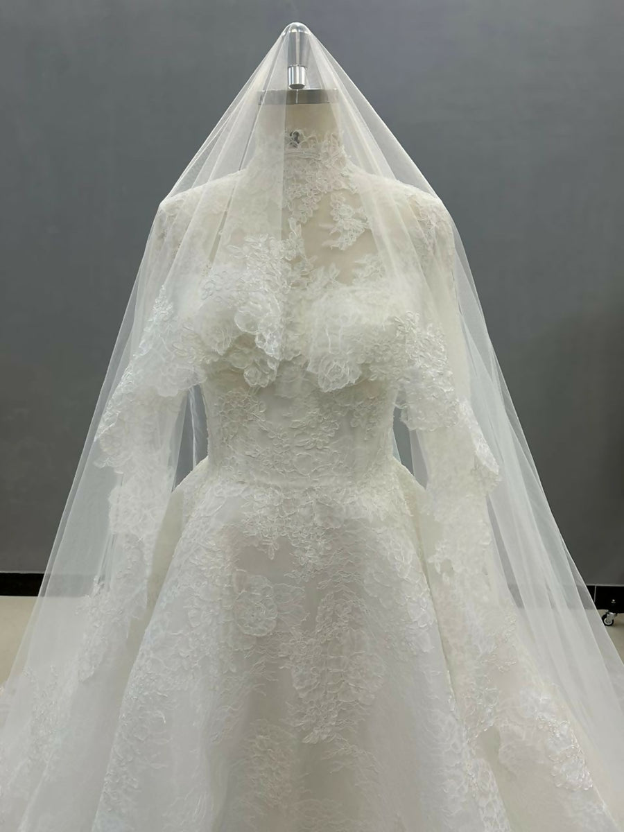 Klovia Wedding dress